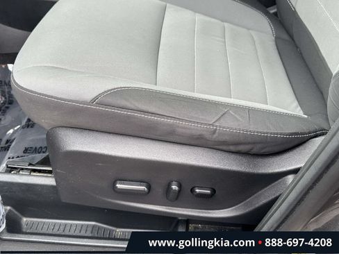 Used 2015 Ford Escape SE FWD image 17