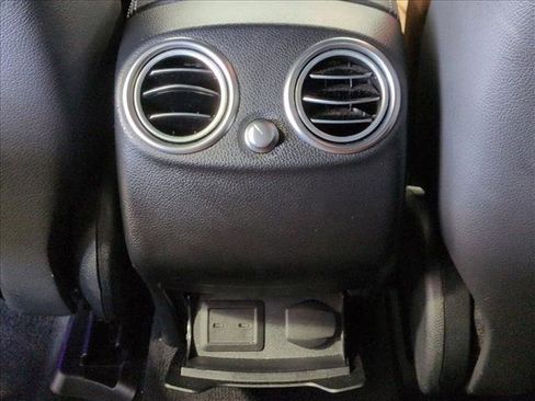 Certified 2022 Mercedes-Benz GLC 300 4MATIC Coupe image 17