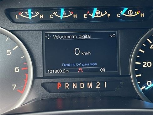 Used 2017 Ford F150 XLT w/ Trailer Tow Package image 13