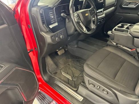 Used 2024 Chevrolet Silverado 1500 LT w/ Protection Package AWD/4WD image 15