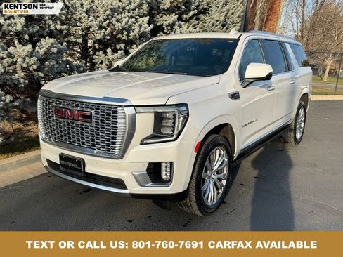 Used 2022 GMC Yukon XL Denali AWD/4WD image 3