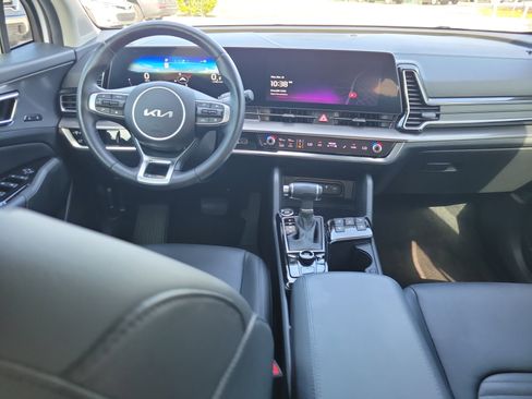 Used 2023 Kia Sportage SX image 13