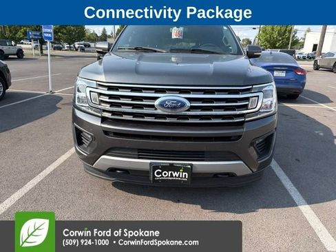 Used 2019 Ford Expedition XLT w/ Equipment Group 202A AWD/4WD image 3