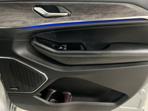 Used 2023 Jeep Grand Cherokee Overland image 64