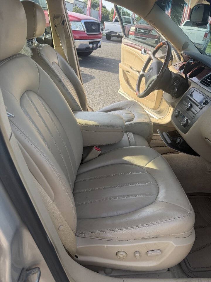 Used 2008 Buick Lucerne CXL w/ Ultra Confidence Package FWD image 5