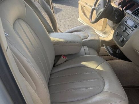 Used 2008 Buick Lucerne CXL w/ Ultra Confidence Package FWD image 5