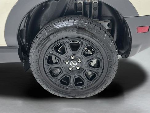 Used 2025 Ford Bronco Sport Badlands AWD/4WD image 10