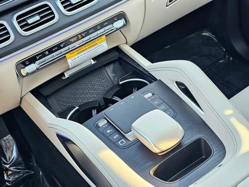New 2026 Mercedes-Benz GLE 450 4MATIC image 32