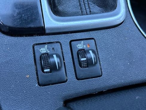 Used 2018 Toyota Highlander XLE image 23