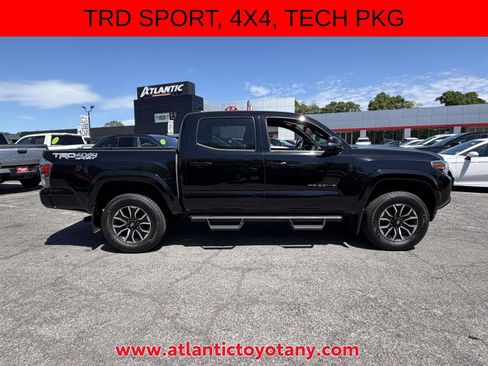 Used 2023 Toyota Tacoma TRD Sport w/ Advanced Technology Package AWD/4WD image 9