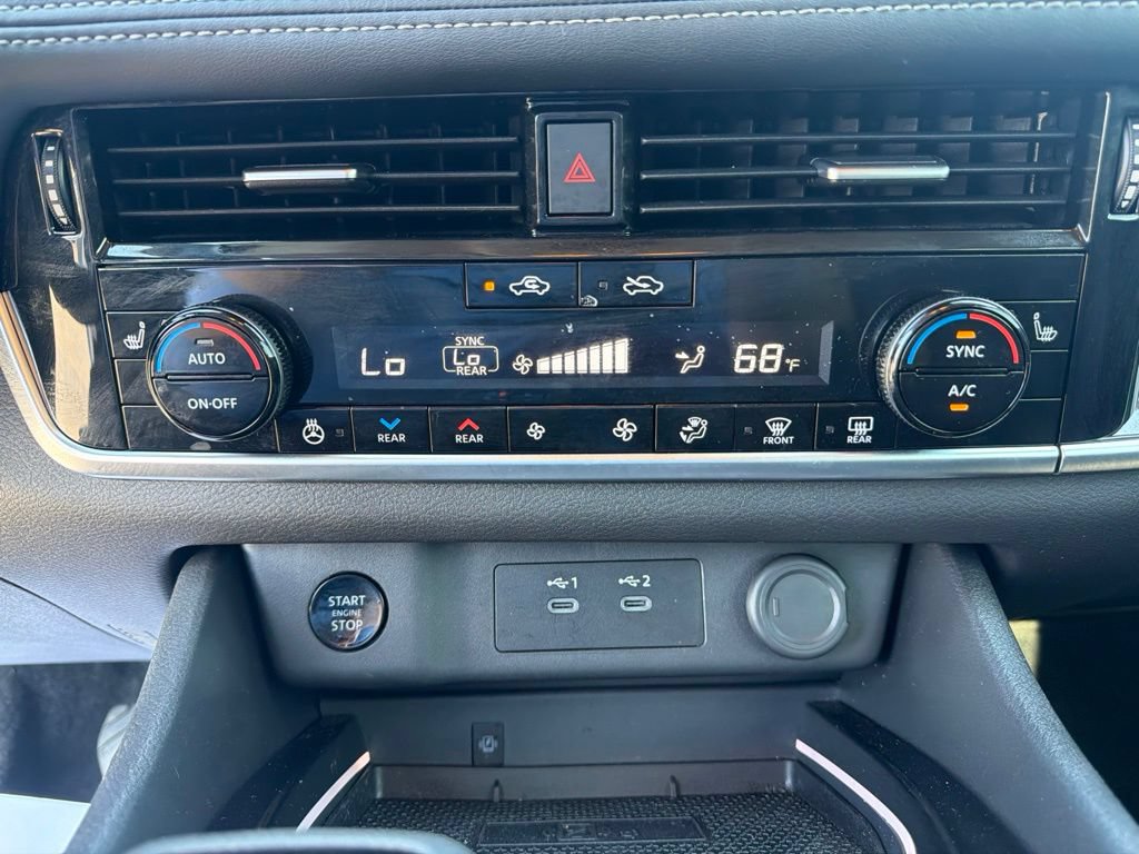 Used 2024 Nissan Rogue SL w/ SL Premium Package FWD image 22