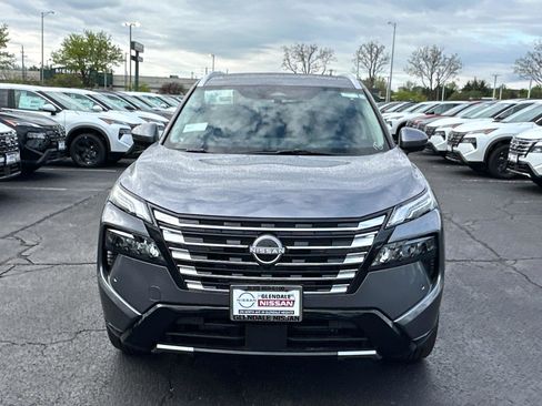 New 2026 Nissan Rogue Platinum w/ Platinum Premium Package AWD/4WD image 2