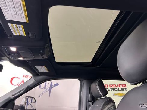 Used 2020 Ford F250 Platinum w/ FX4 Off-Road Package image 19