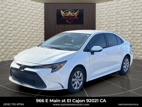 Used 2021 Toyota Corolla LE FWD image 1