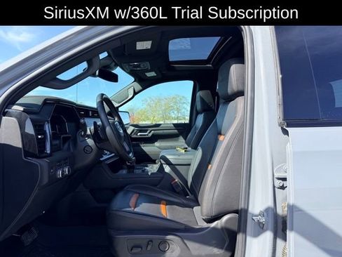 Used 2025 GMC Sierra 1500 AT4 w/ AT4 Preferred Package image 8