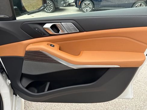 New 2026 BMW X7 xDrive40i w/ M Sport Package image 33