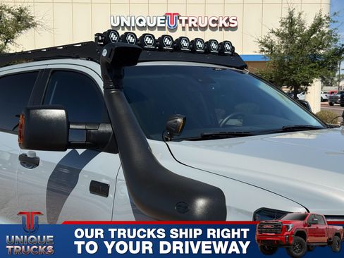 Used 2021 Toyota Tundra SR5 w/ TRD Off-Road Package AWD/4WD image 8