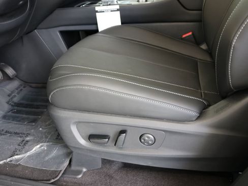 New 2026 INFINITI QX60 Luxe w/ Cargo Package AWD/4WD image 16