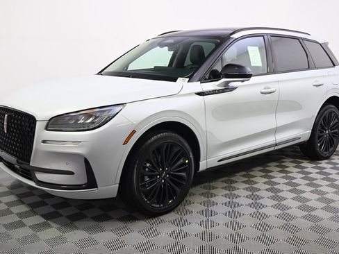 New 2026 Lincoln Corsair Premiere AWD/4WD image 2