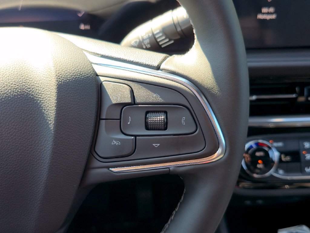 New 2026 Buick Envista Sport Touring w/ Convenience I Package FWD image 19