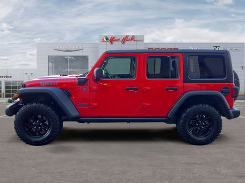 Used 2025 Jeep Wrangler Unlimited Sport S 4xe AWD/4WD image 2