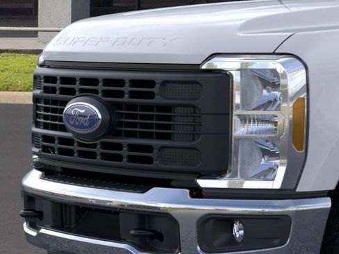 New 2026 Ford F350 XL image 17
