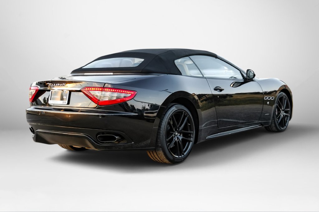 Used 2016 Maserati GranTurismo Sport RWD image 7