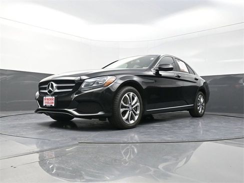 Used 2017 Mercedes-Benz C 300 4MATIC Sedan image 29