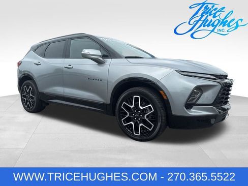 Used 2024 Chevrolet Blazer RS FWD image 1