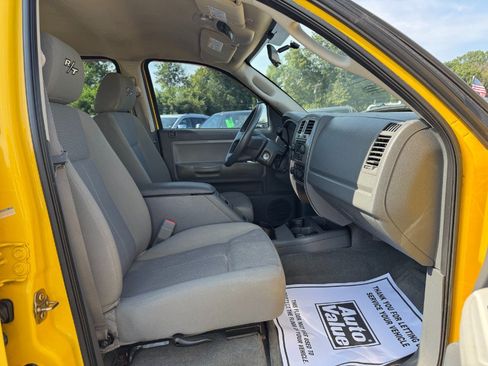 Used 2006 Dodge Dakota SLT w/ R/T Group AWD/4WD image 18