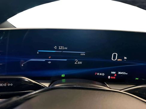 Used 2024 Cadillac Lyriq Sport image 23