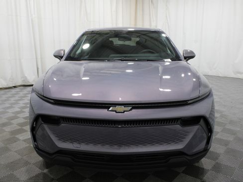 New 2026 Chevrolet Equinox EV LT image 39