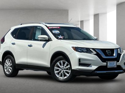 Used 2018 Nissan Rogue SV w/ Sun & Sound Touring Package