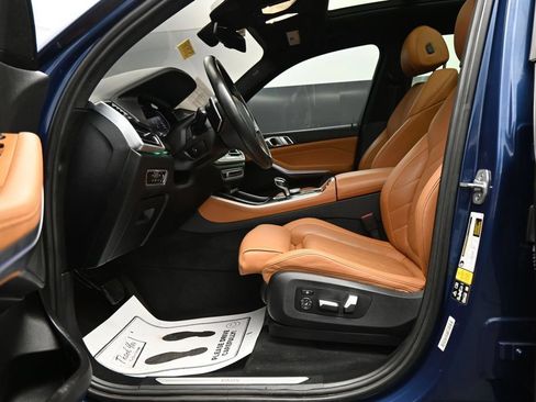 Used 2023 BMW X5 xDrive40i AWD/4WD image 10