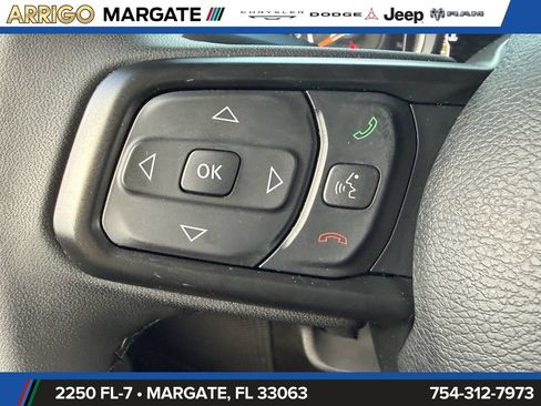 Used 2026 Jeep Wrangler Unlimited Rubicon w/ Technology Group AWD/4WD image 30