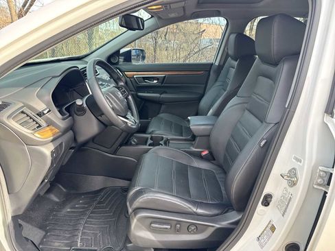 Used 2018 Honda CR-V Touring image 11