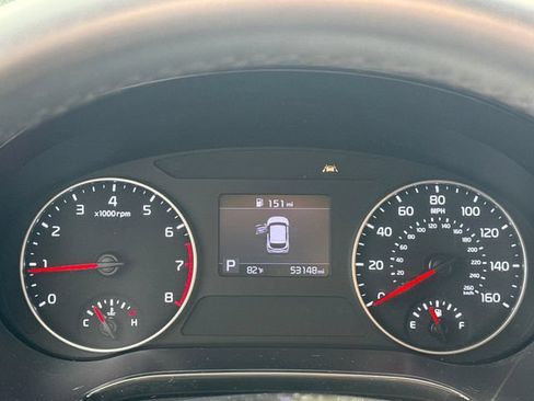 Used 2023 Kia Seltos S w/ Navigation Package FWD image 15
