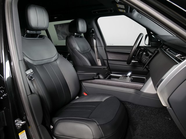 New 2026 Land Rover Range Rover Long Wheelbase SE AWD/4WD image 3
