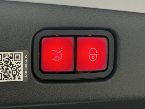 New 2026 Mercedes-Benz E 350 Sedan image 22