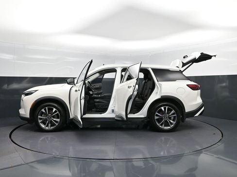 Certified 2023 INFINITI QX60 Luxe w/ Performance Audio Package image 49