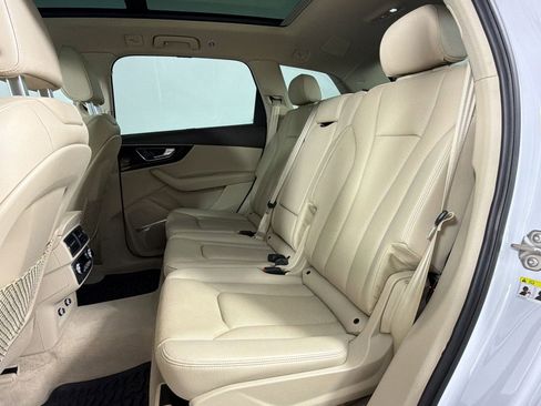 Used 2019 Audi Q7 3.0T Prestige w/ Prestige Package image 18