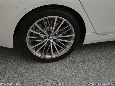Used 2018 BMW 530e RWD image 48
