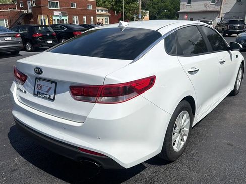 Used 2018 Kia Optima LX FWD image 5