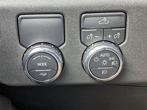 New 2026 GMC Sierra 1500 Elevation w/ Preferred Package image 25