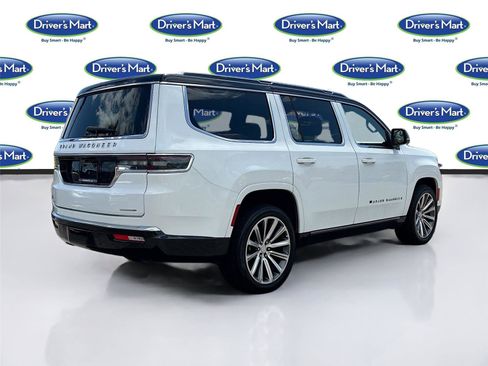 Used 2023 Jeep Grand Wagoneer Series II AWD/4WD image 7
