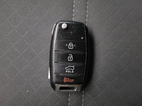 Used 2019 Kia Sorento FWD image 32