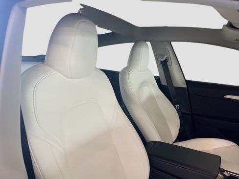 Used 2023 Tesla Model 3 Standard Range RWD image 28