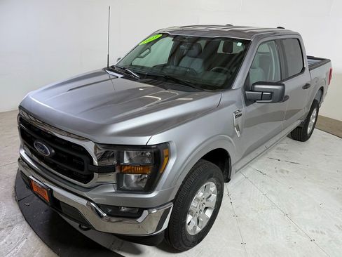 Used 2023 Ford F150 XLT image 3