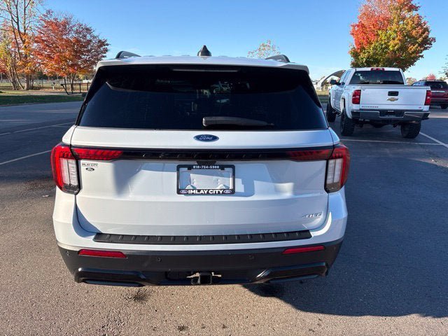Used 2026 Ford Explorer ST-Line w/ ST-Line Street Pack AWD/4WD image 15