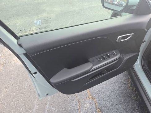 New 2026 Kia K4 LXS image 22